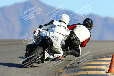 media/Jan-09-2022-SoCal Trackdays (Sun) [[2b1fec8404]]/Turn 12 Backside (130pm)/